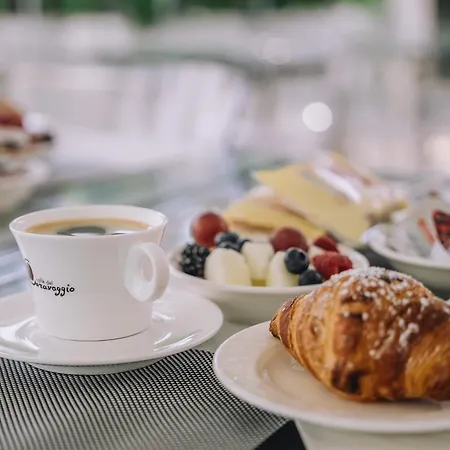 بيت ضيافة Luxury Italian House